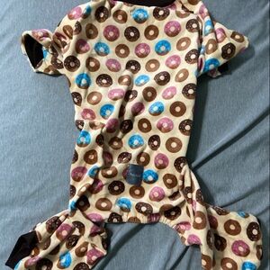 FuzzYard Donut Dog pajamas cream colored, never used but no tags.